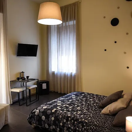 Oda ve Kahvaltı Il Duomo 3*